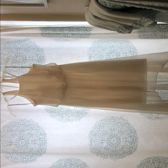 David’s Bridal bridesmaid gown - Picture 3 of 8